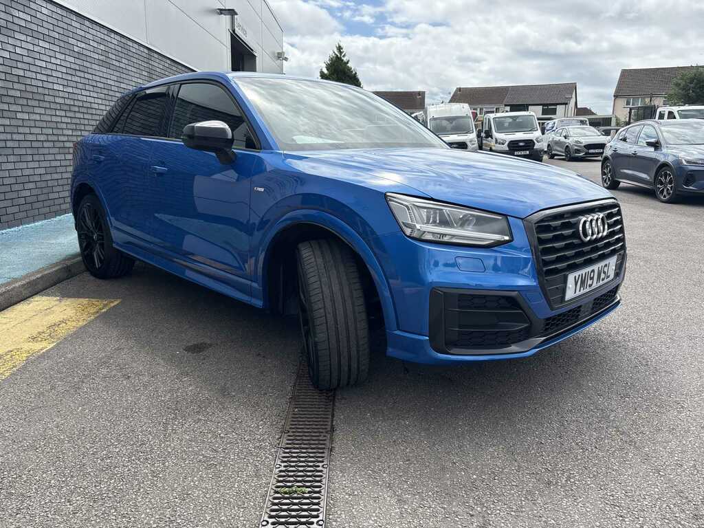 Audi Q2 S Line Black Ed 35 Tfs Blue #6