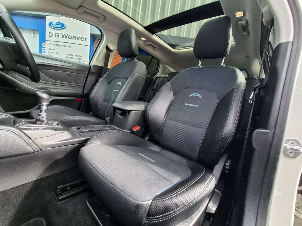 Ford Focus Active X CK21OKE White #6