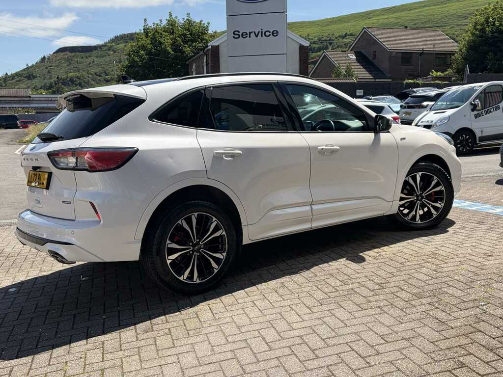 Ford Kuga St-line X Edition He LL72BLJ White #4