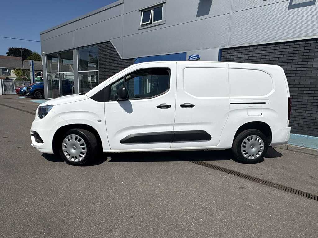 Vauxhall Combo 2300 Sportive Td S #3