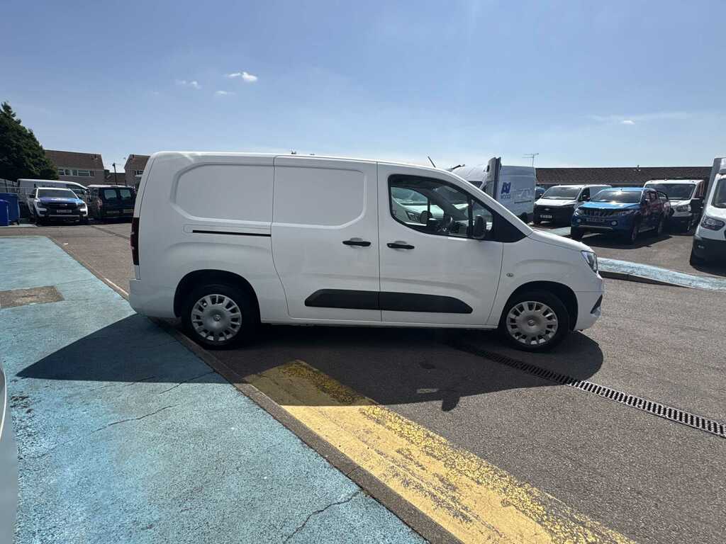 Vauxhall Combo 2300 Sportive Td S #6