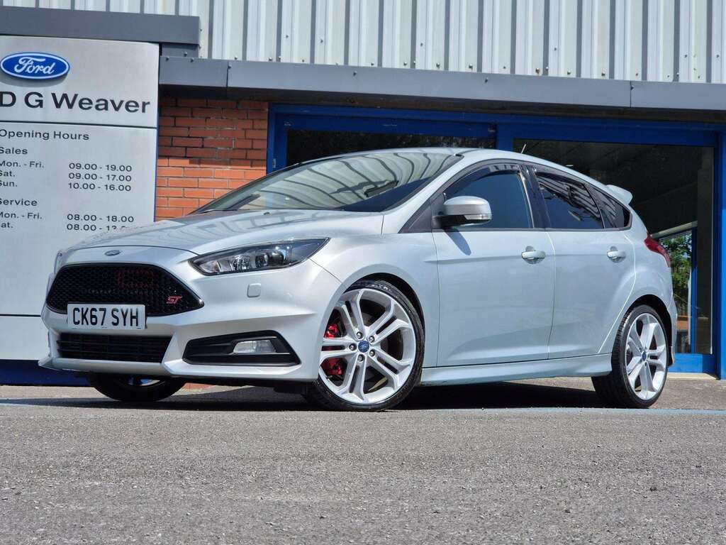 Ford Focus St-3 Turbo Silver