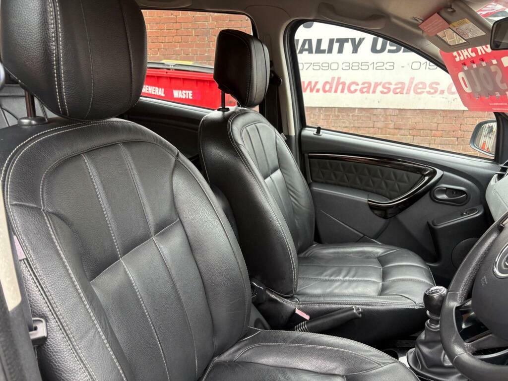 Dacia Duster 1.5 Dci 110 Laureate 4X4 - 2015 65 Black #18