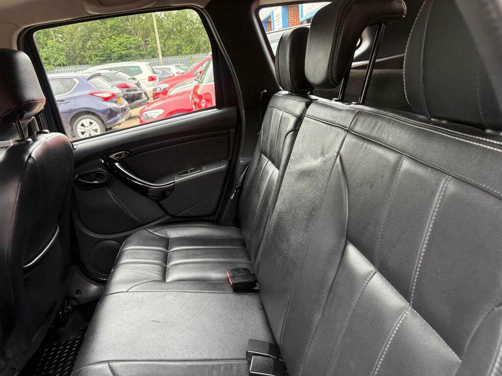 Dacia Duster 1.5 Dci 110 Laureate 4X4 - 2015 65 Black #22