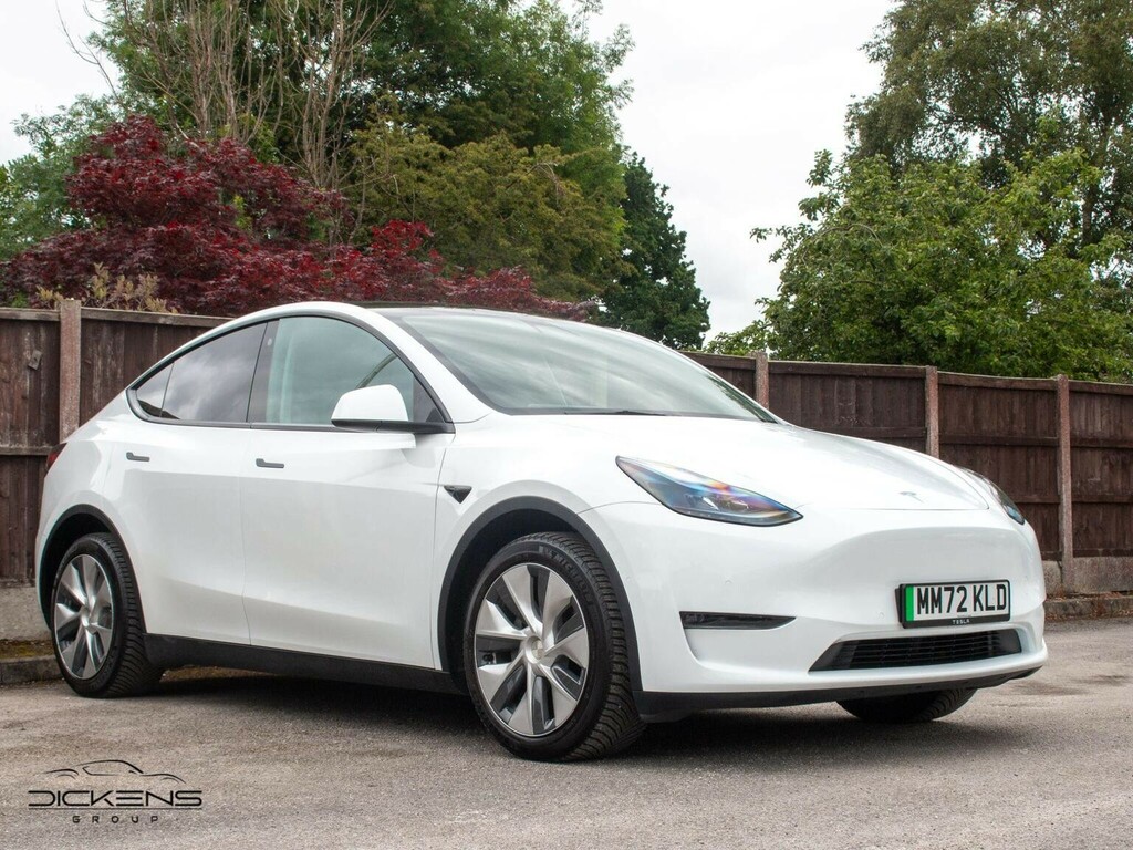 Tesla Model Y Suv Dual Motor Long Range 4Wde 202272 White