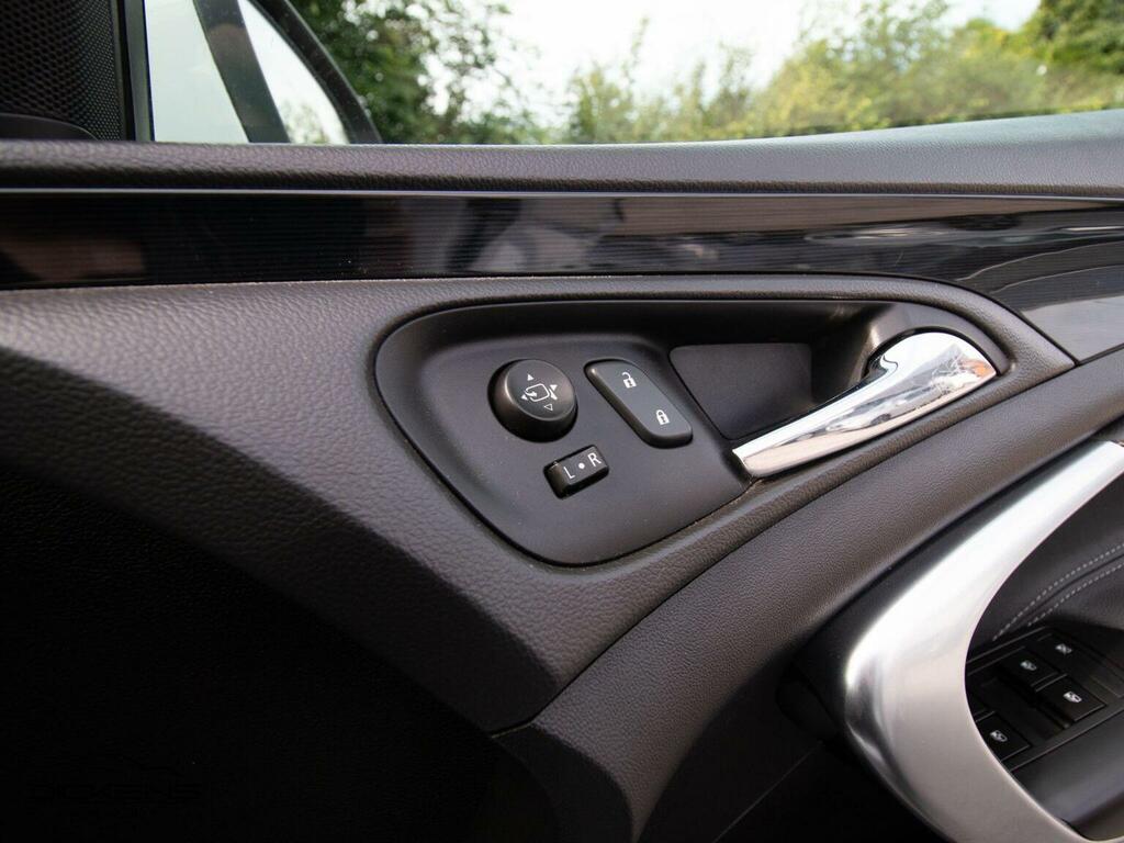 Vauxhall Insignia 2.0 Cdti Ecoflex Sri Nav Sports Tourer Euro 6 Ss Black #24