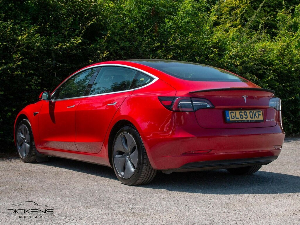 Tesla Model 3 Saloon Dual Motor Long Range 4Wde 2019 GL69OKF Red #4