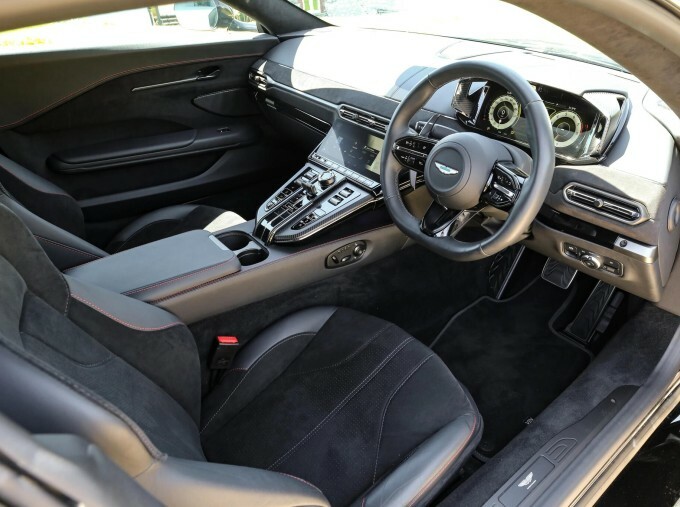 Aston Martin Vantage V8 Euro 6 Black #2