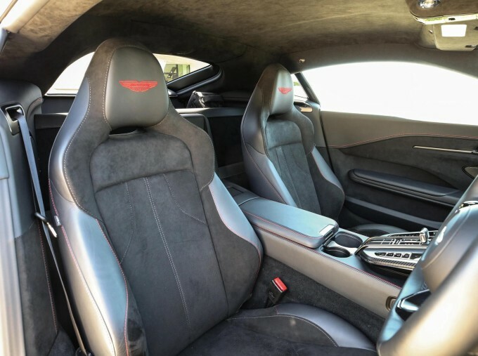 Aston Martin Vantage V8 Euro 6 Black #4