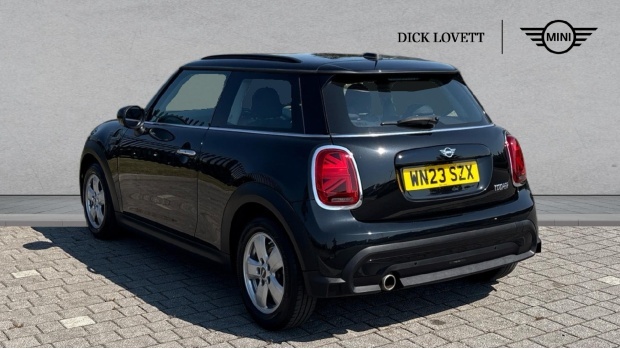 Mini Hatch Cooper Classic Euro 6 WN23SZX Black #2