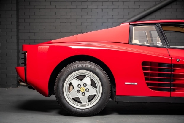 Ferrari Testarossa 2-Door  #23