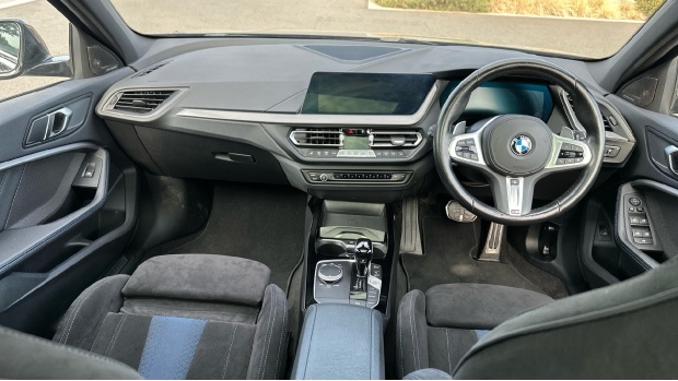 BMW 1 Series M135i Xdrive Euro 6 YE23RFF Blue #4
