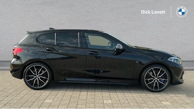 BMW 1 Series M135i Xdrive Euro 6 YE23RFF Blue #3