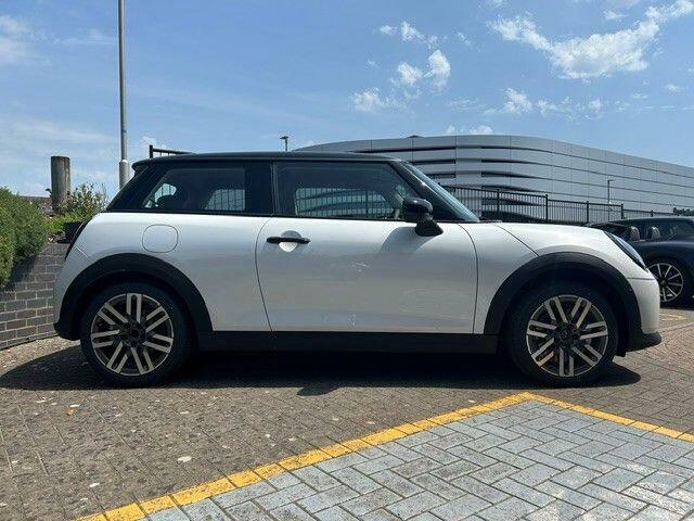 Mini Hatch 1.5C Classic Steptronic Euro 6 White #5