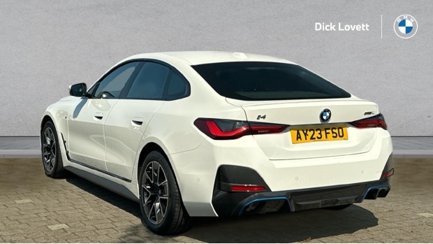 BMW i4 40 83.9Kwh M Sport Edrive AY23FSO White #2