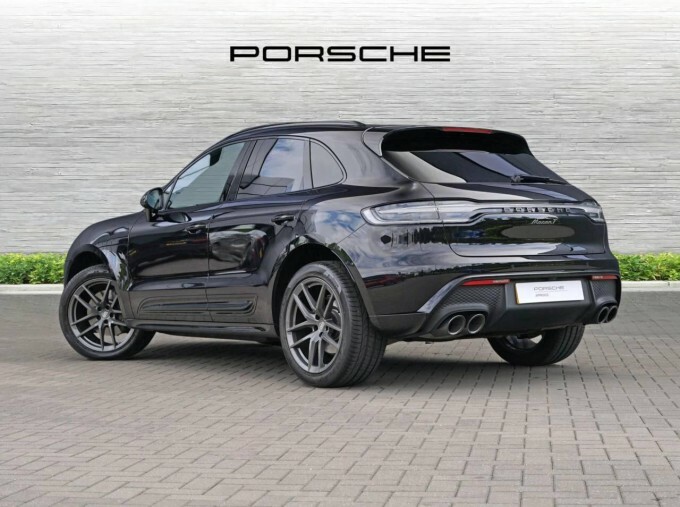 Porsche Macan T Pdk Euro 6 CA26BVK Black #2