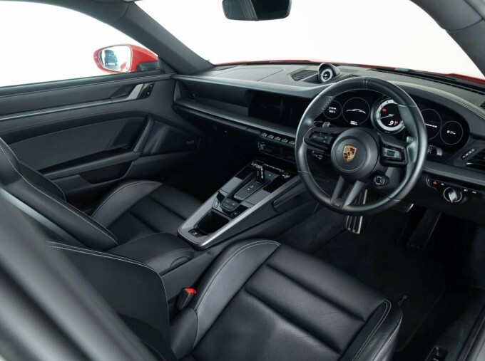 Porsche 911 992 Carrera 4S Pdk Euro 6 WG20PBF Red #4