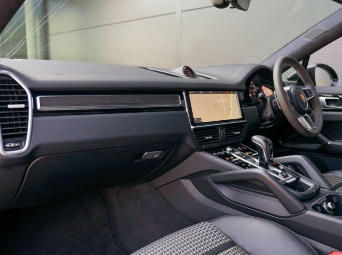 Porsche Cayenne V6 S Tiptronics Euro 6 Black #5