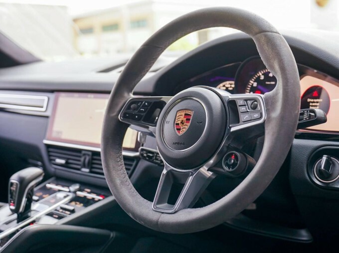 Porsche Cayenne V6 S Tiptronics Euro 6 Black #4