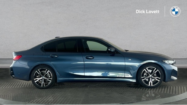 BMW 3 Series 2.0 320I M Sport Euro 6 4-Door YC25VCA Blue #3