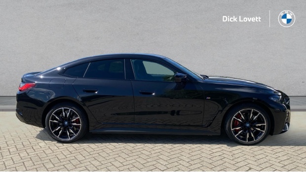 BMW i4 M50 83.9Kwh YF73FMG Blue #3