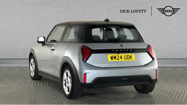 Mini Hatch 1.5C Classic Steptronic Euro 6 WM24UDK Silver #2