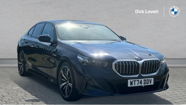 BMW 5 Series 520I Mht M Sport Steptronic Euro 6 Blue