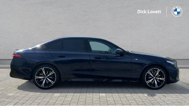 BMW 5 Series 520I Mht M Sport Steptronic Euro 6 WT74DDV Blue #3