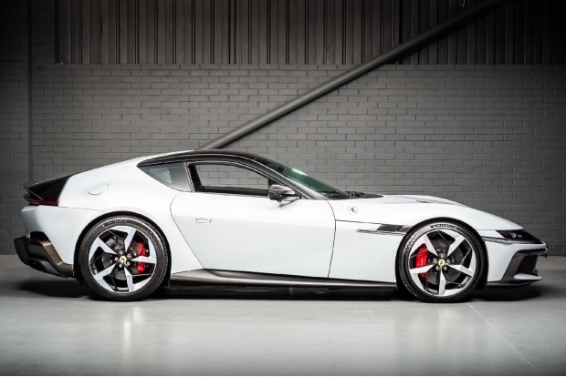 Ferrari 12CILINDRI 12 Cilindri Blue #4