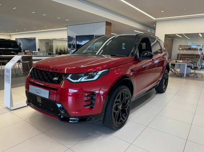 Land Rover Discovery Sport D200 Mhev Landmark Euro 6 Red