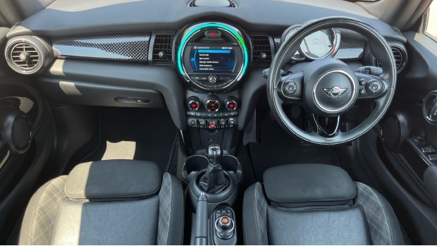 Mini Convertible Cooper S Euro 6 HN18SSX Orange #4