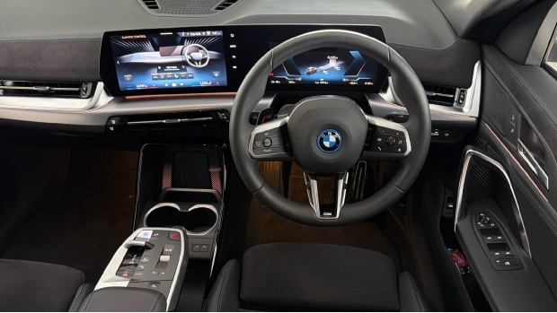 BMW iX2 20 66.5Kwh M Sport Edrive 5-Door 11Kw Charge Grey #5