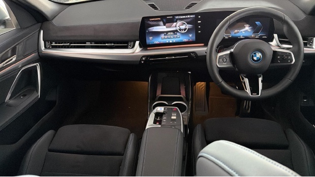 BMW iX2 20 66.5Kwh M Sport Edrive 5-Door 11Kw Charge Grey #4
