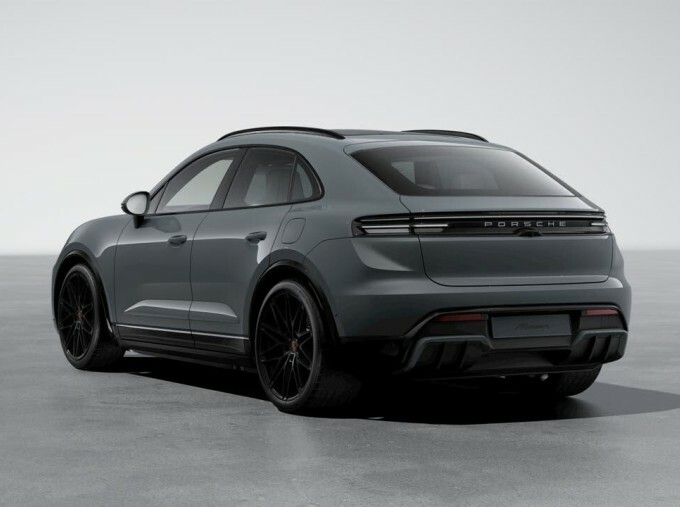 Porsche Macan 100Kwh 5-Door Grey #3