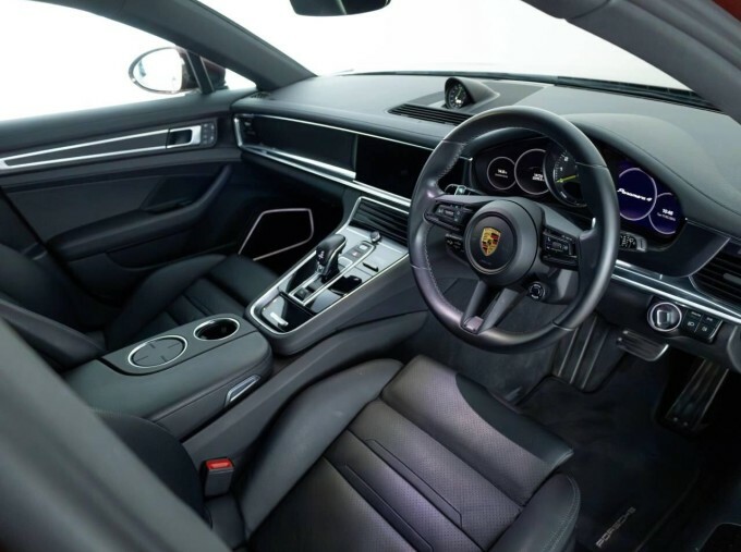 Porsche Panamera 4 Sport Turismo Platinum Edition Pdk Semi Silver #36