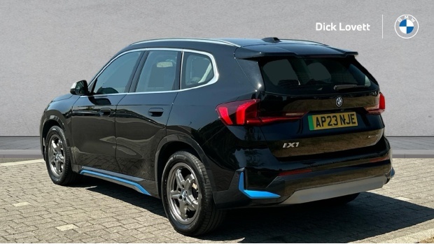 BMW iX1 30 66.5Kwh Xline Xdrive 11Kw Charger AP23NJE Black #2