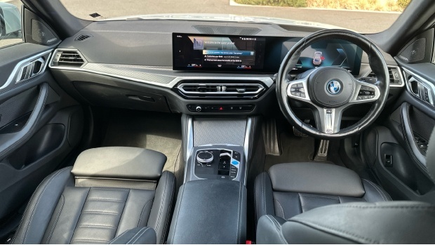 BMW i4 40 83.9Kwh M Sport Edrive RJ23BYO Grey #4