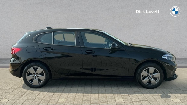 BMW 1 Series 118I Se Lcp Euro 6 MC72TFX Black #3