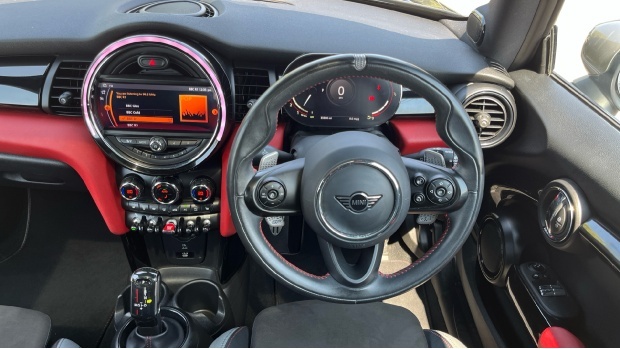 Mini Hatch John Cooper Works Steptronic Euro 6 PY70GVT Grey #5
