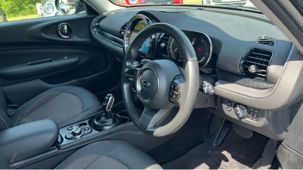 Mini Clubman Cooper Classic Steptronic Euro 6 6-Door Black #6