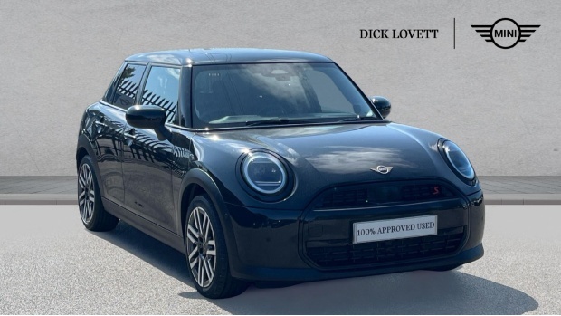 Mini Hatch 2.0S Classic Steptronic Euro 6 YH75HZC Black