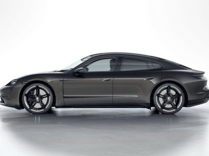 Porsche Taycan Performance Plus 93.4Kwh Turbo S 4Wd 4-Door Grey #2