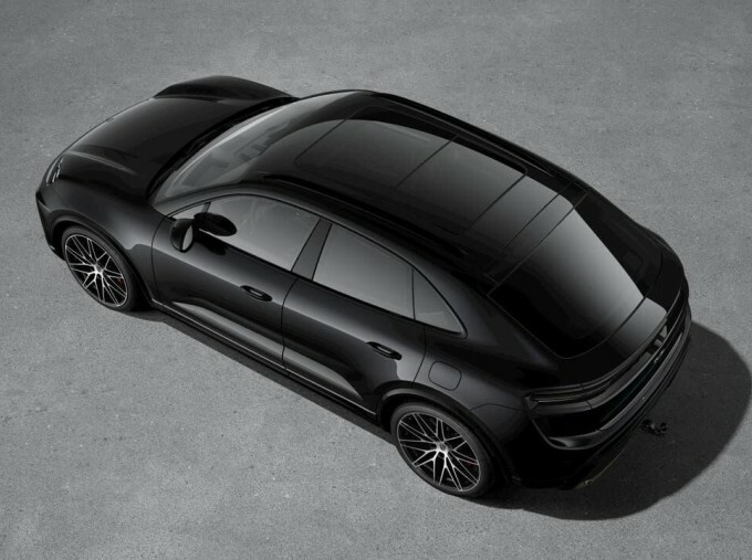 Porsche Macan Macan Four Wheel Drive Black #4