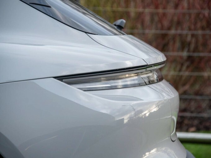 Porsche Taycan 320Kw 105Kwh Black Edition Rwd Grey #20