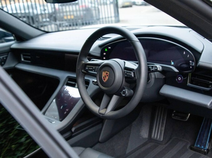 Porsche Taycan 320Kw 105Kwh Black Edition Rwd Grey #24