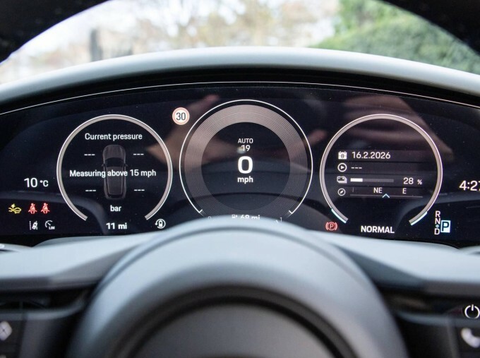 Porsche Taycan 320Kw 105Kwh Black Edition Rwd Grey #50