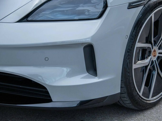 Porsche Taycan 320Kw 105Kwh Black Edition Rwd Grey #8