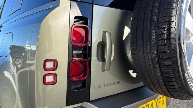 Land Rover Defender 110 3.0 D250 Mhev X Dynamic Se Suv 4Wd Grey #19