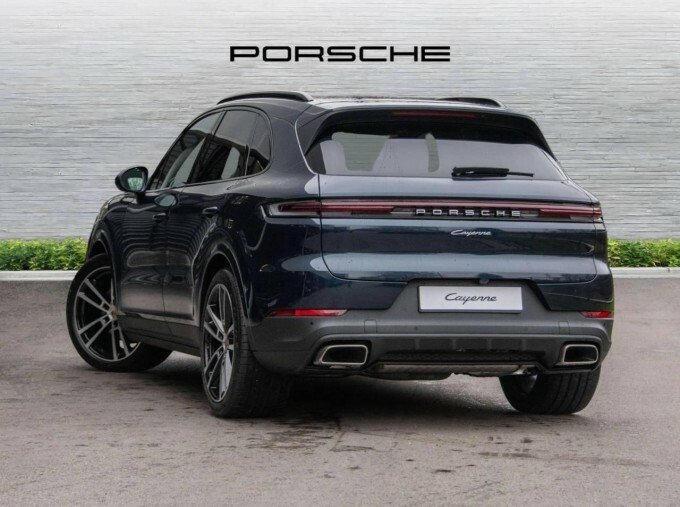 Porsche Cayenne 3.0T V6 Tiptronics 4Wd Euro 6 5-Door Blue #3