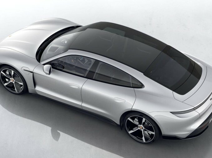 Porsche Taycan Performance Plus 93.4Kwh Turbo 4Wd 4-Door 11 Grey #4
